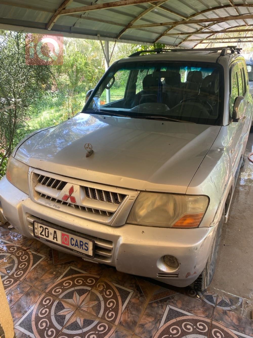 ميتسوبيشي باجيرو